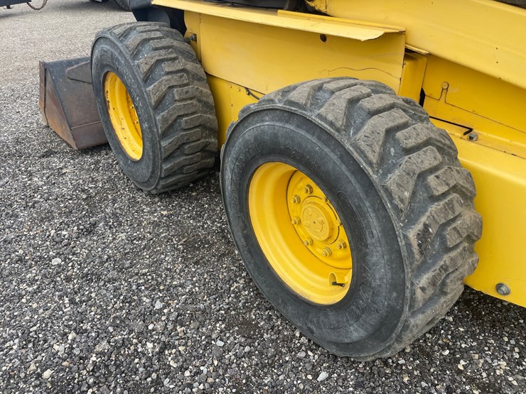 2006-new-holland-ls180-image-18