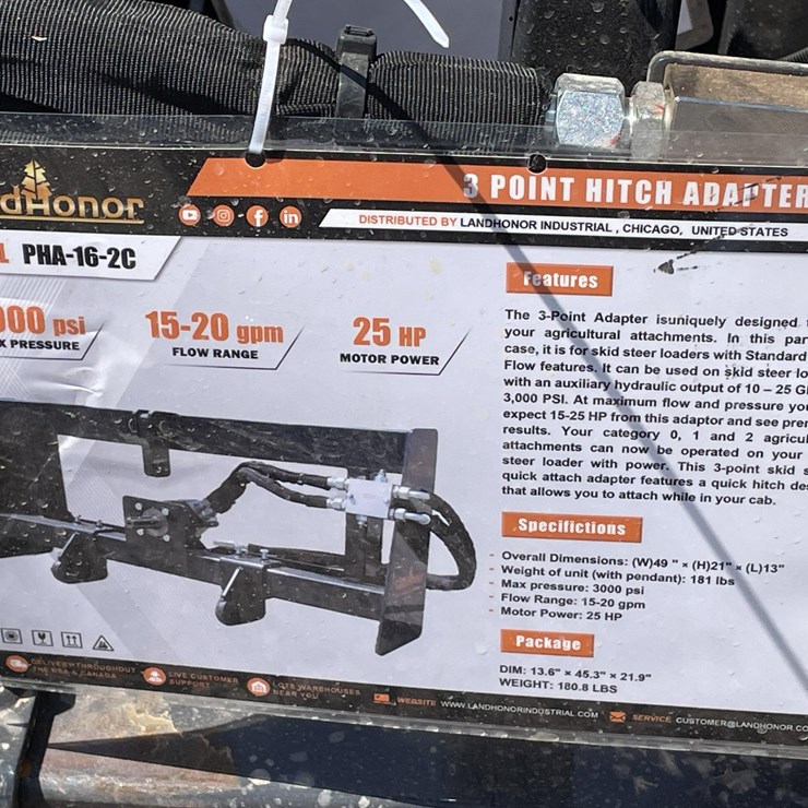 #2433 • Unused 2026 Landhonor Skid Steer 3 Point Hitch Adapter