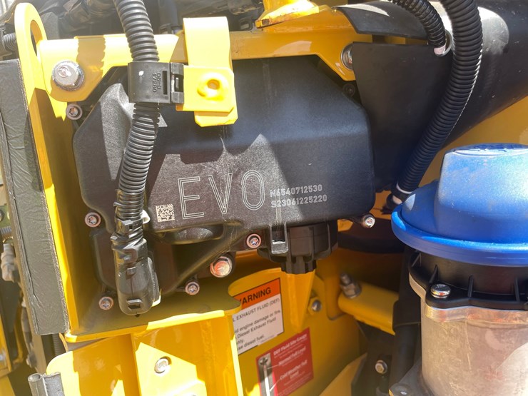 2019-komatsu-pc138us-image-92