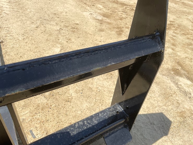 #2220-•-kivel-3,500-lbs.-48"-pallet-forks-image-17