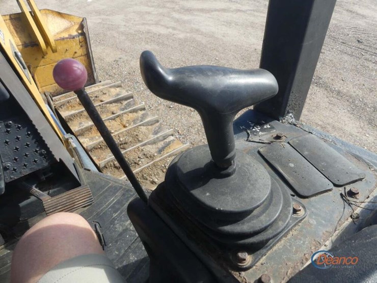 2015-deere-650k-xlt-image-15