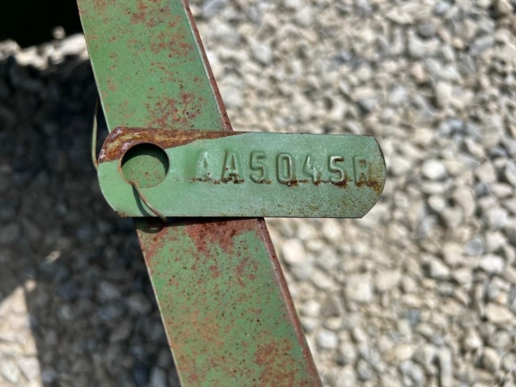john-deere-60-image-5