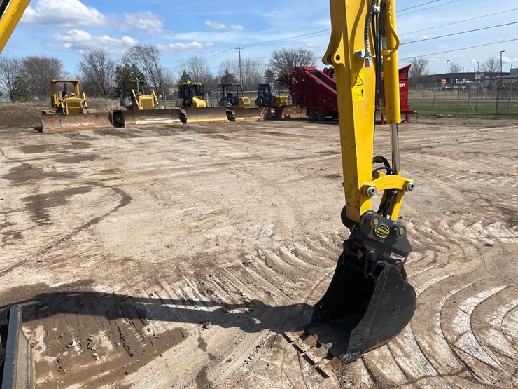 #105-•-2024-komatsu-55mr-5-excavator-(kaukauna,-wi)-image-18