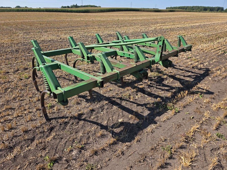 john-deere-1600-image-1