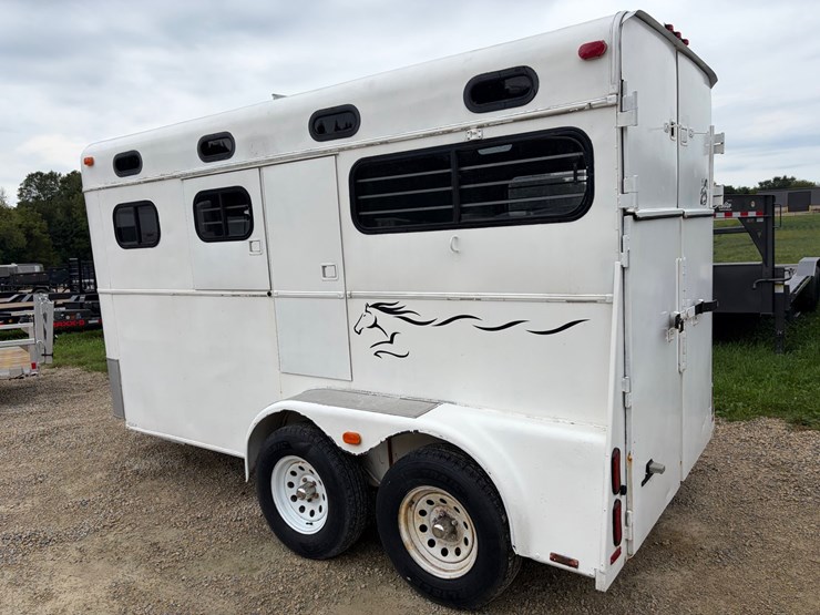 #710-•-1996-kiefer-2-horse-bumper-pull-trailer-(has-wi-title)(helenville,-wi)-image-5