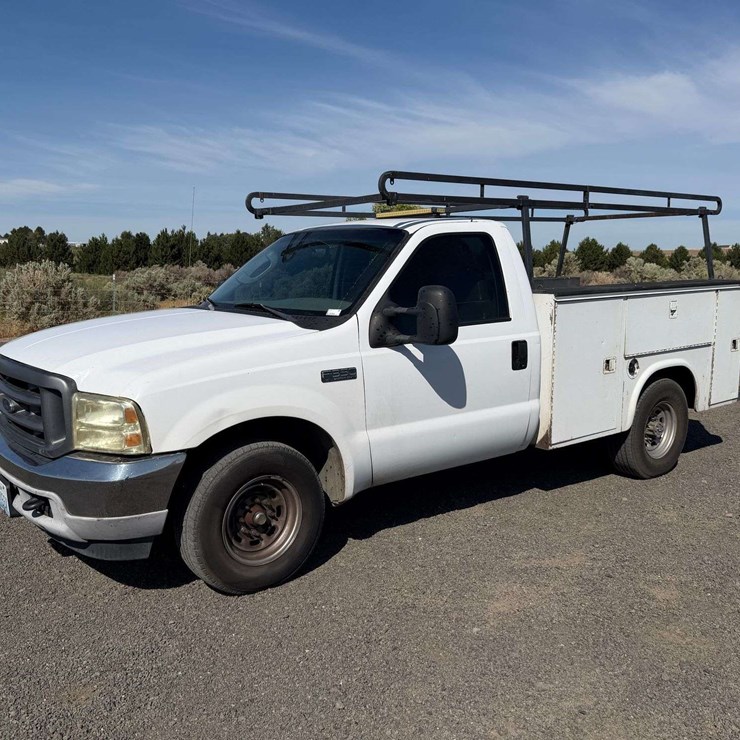 2004 FORD F350