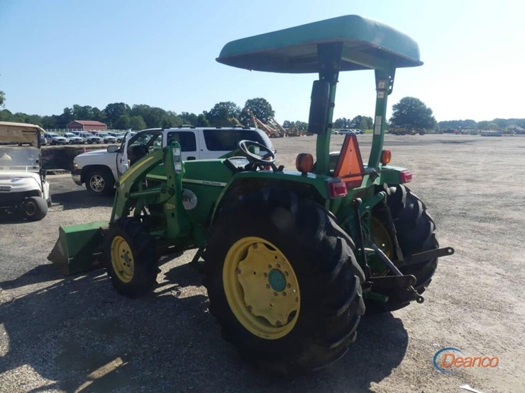 john-deere-4005-image-4