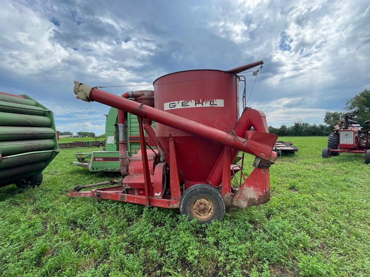 #2976-•-gehl-mix-all-feed-mixer-image-7