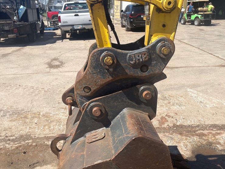2019-komatsu-pc138us-image-36