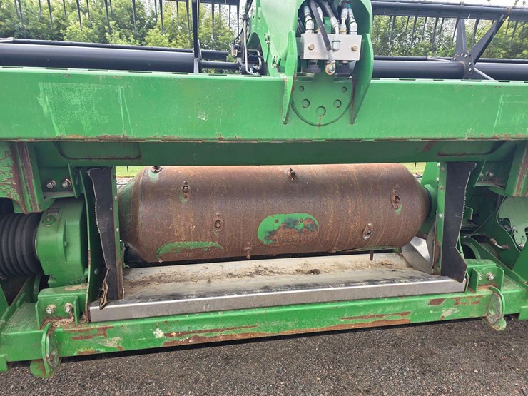 2011-john-deere-640fd-image-34