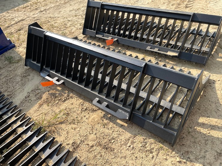 #2527-•-greatbear-skid-steer-rock-bucket-attachment-image-5