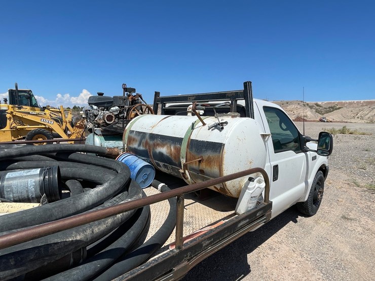 2001-ford-f350-image-28