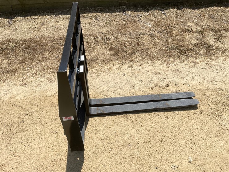 #2232-•-new-kivel-mini-pallet-fork-frame-with-forks-image-4