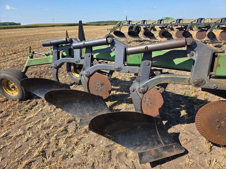 john-deere-2800-image-7