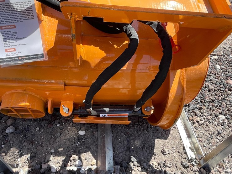 #2407-•-unused-2026-landhonor-double-discharge-concrete-mixer-attachment-image-12