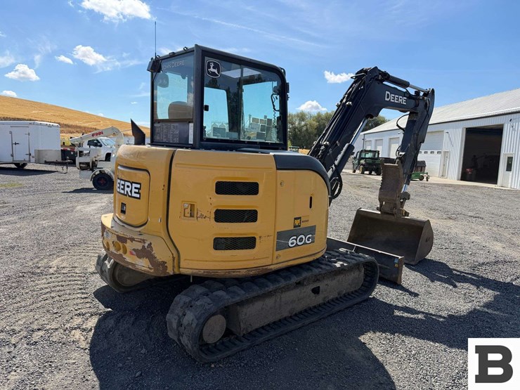 2016-deere-60g-image-6