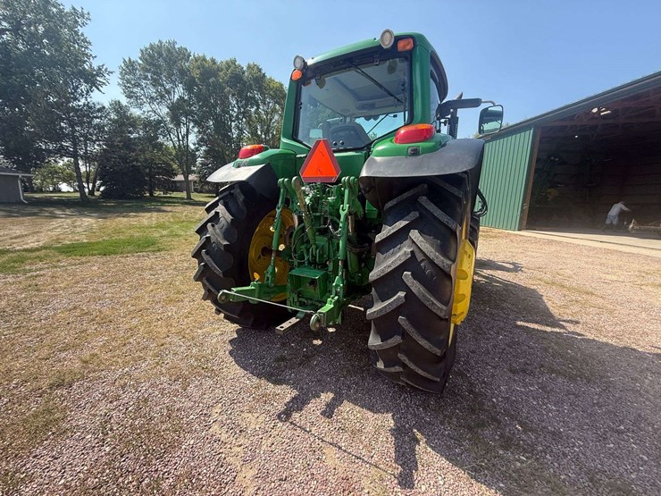 2011-john-deere-741-image-28