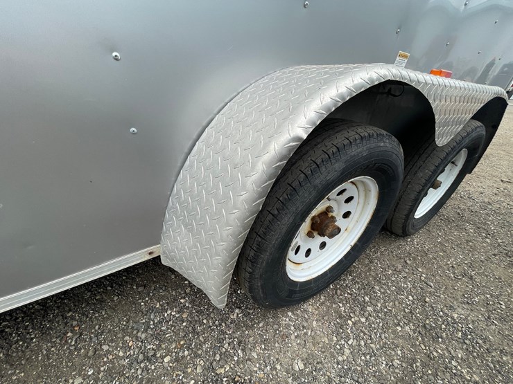 #2959-•-2017-rc-tandem-axle-enclosed-trailer-(no-title)-image-11