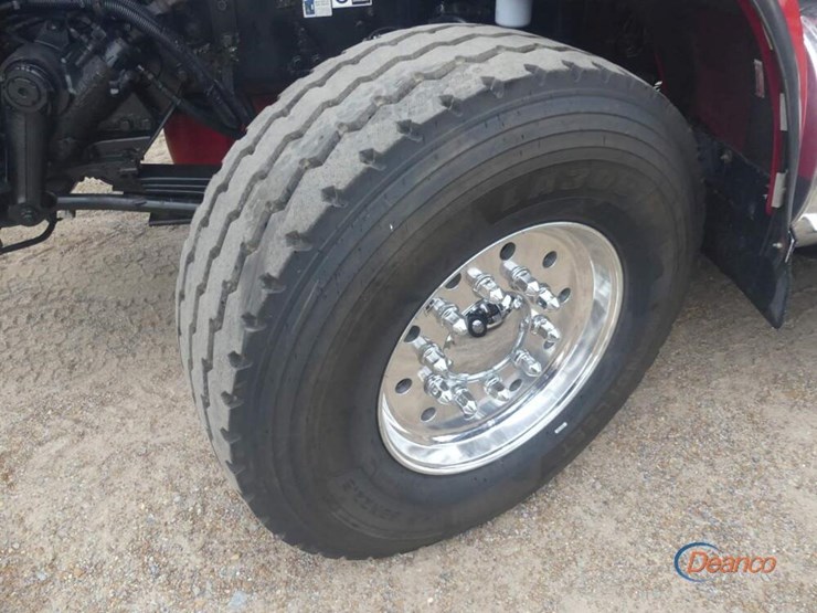 2009-kenworth-t800-image-15