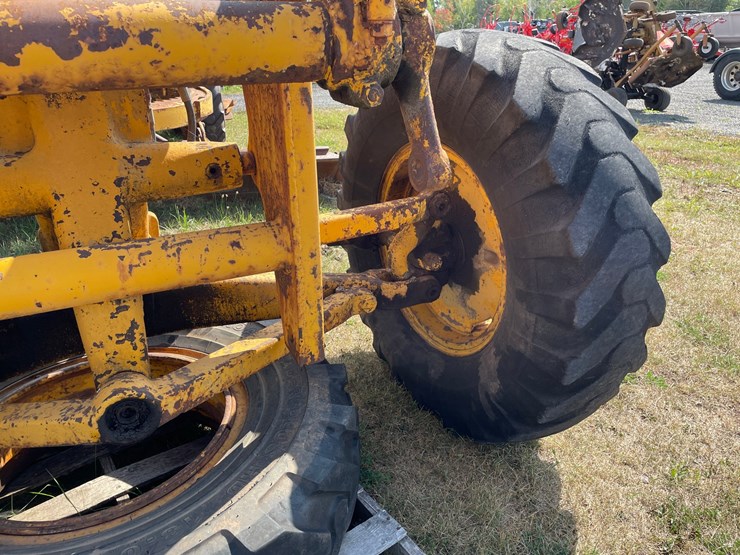 1964-caterpillar-12e-image-9