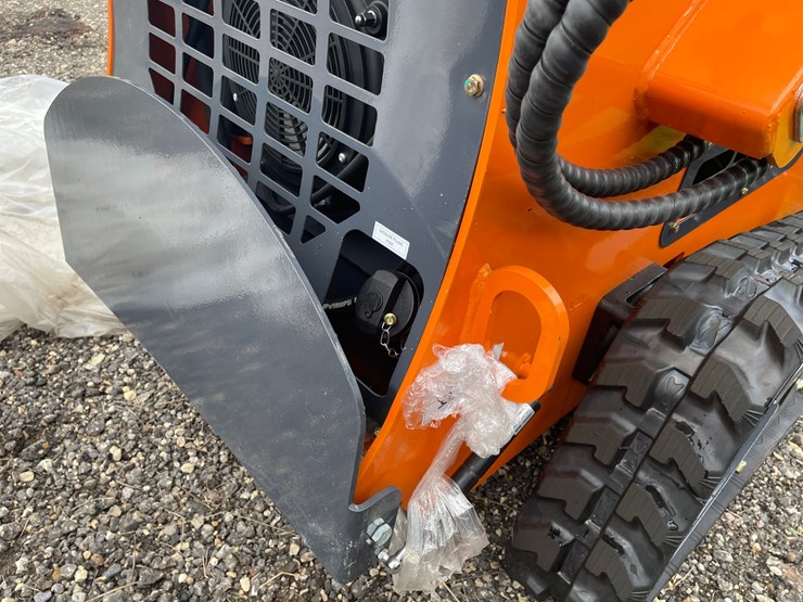 #2969-•-landhonor-mini-skid-steer-loader-image-16