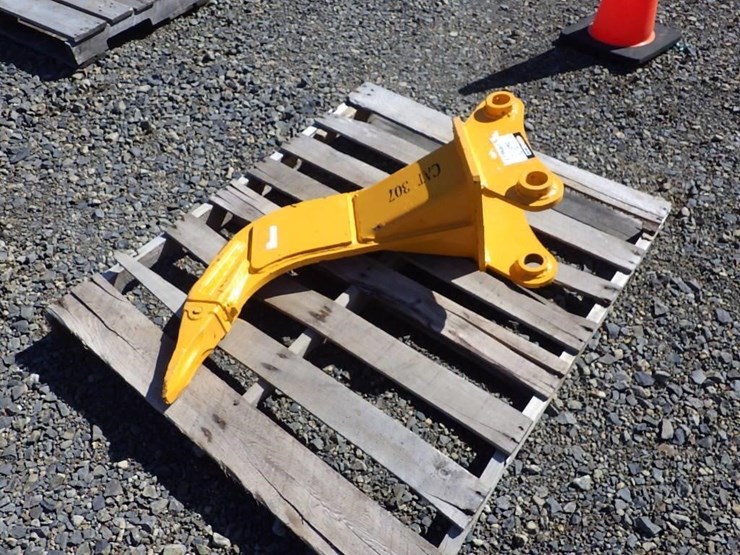 caterpillar-307-image-3