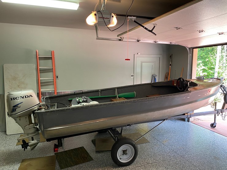 #6000-•-1958-alumacraft-deep-c-boat-with-honda-4-stroke-motor-(has-registration-card)-(wausau,-wi)-image-4