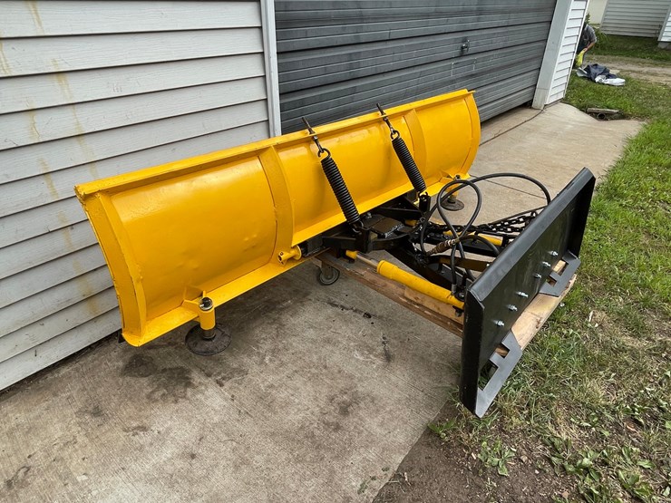 #511-•-meyers-7'-6"-skid-steer-mount-snow-plow-(eau-claire,-wi)-image-3