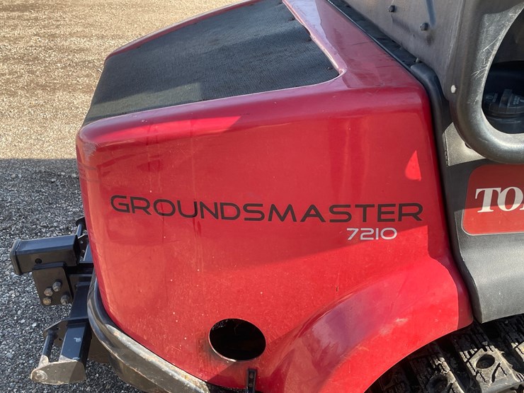 2008-toro-groundsmaster-7210-image-17