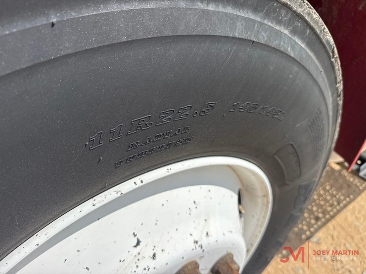 2014-international-durastar-4400-image-9