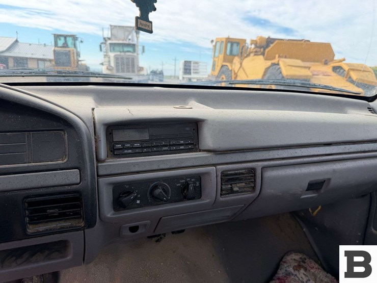 1995-ford-f250-image-23