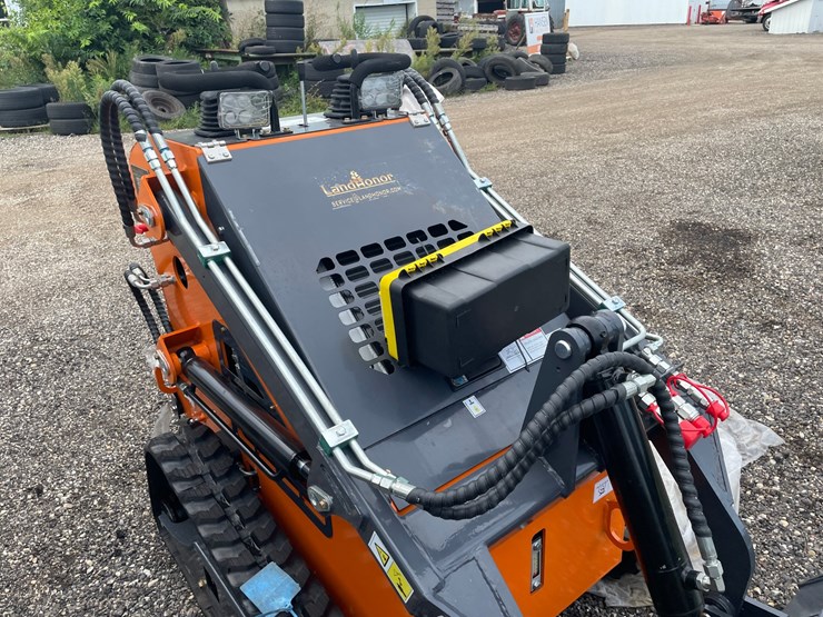 #2968-•-landhonor-mini-skid-steer-loader-image-4