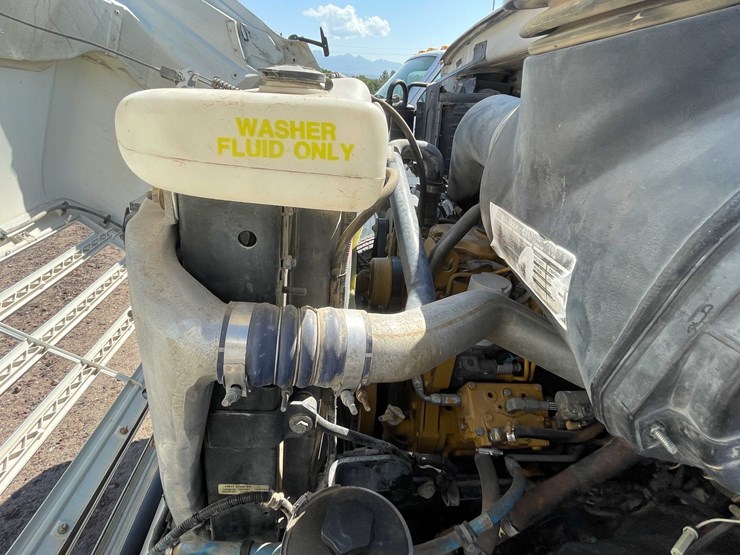 #1851-•-2000-sterling-7500-water-tank-truck-(has-nm-title)-image-53