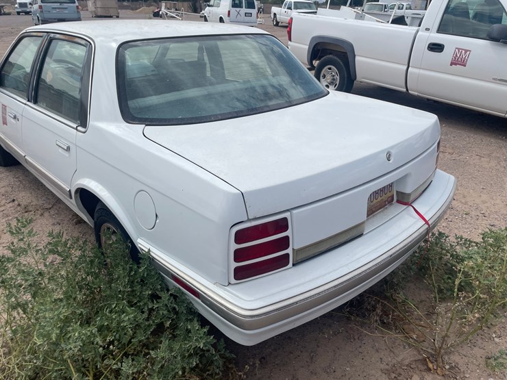 #1884-•-1994-pontiac-ciera,4-door-sedan-(has-nm-title)-(offsite-at-nmsu)-image-5