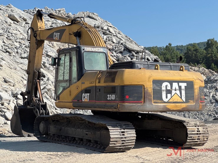 2006-caterpillar-324dl-image-1