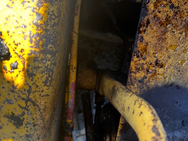 caterpillar-d4d-image-10