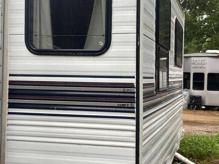 #5944-•-1996-dutchmen-camper-(shawano,-wi)-(has-wi-title)-image-17