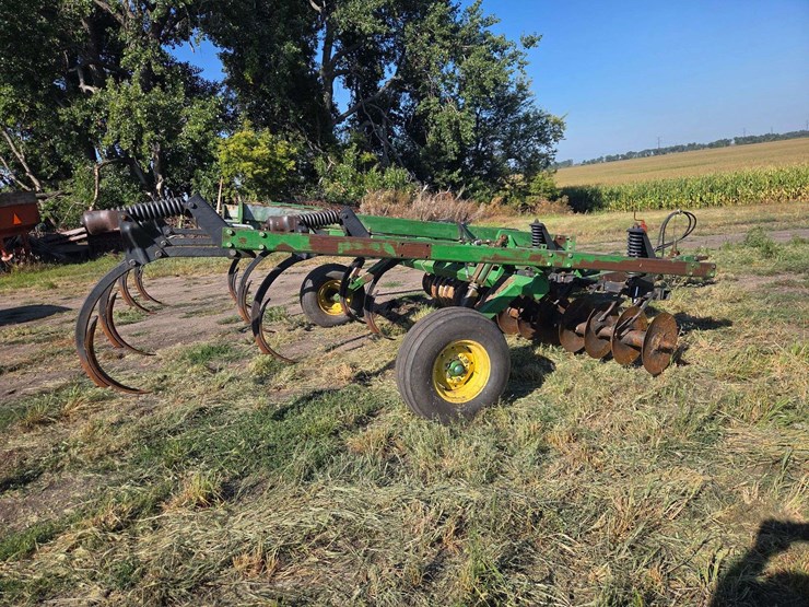 john-deere-714-image-17