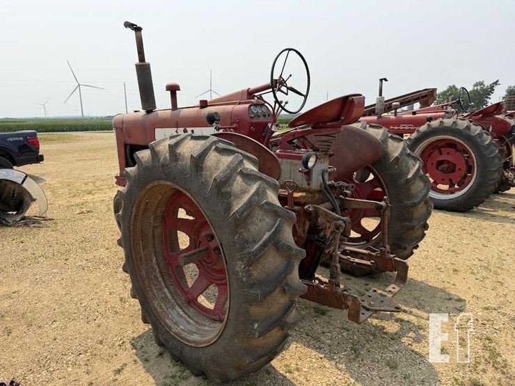 1958-farmall-450-image-4