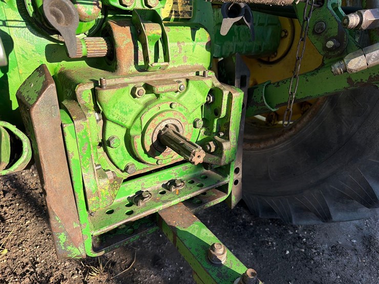 john-deere-4230-image-17