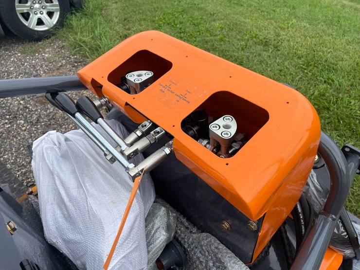 #2970-•-landhonor-mini-excavator-image-6