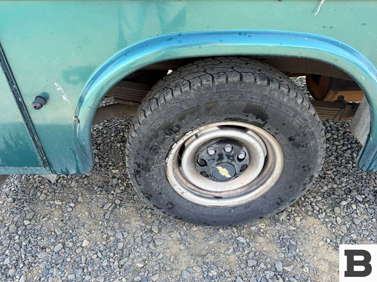 1999-chevrolet-2500-image-23