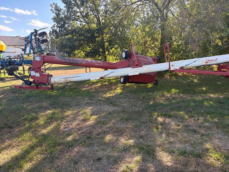 feterl-grain-auger-image-2