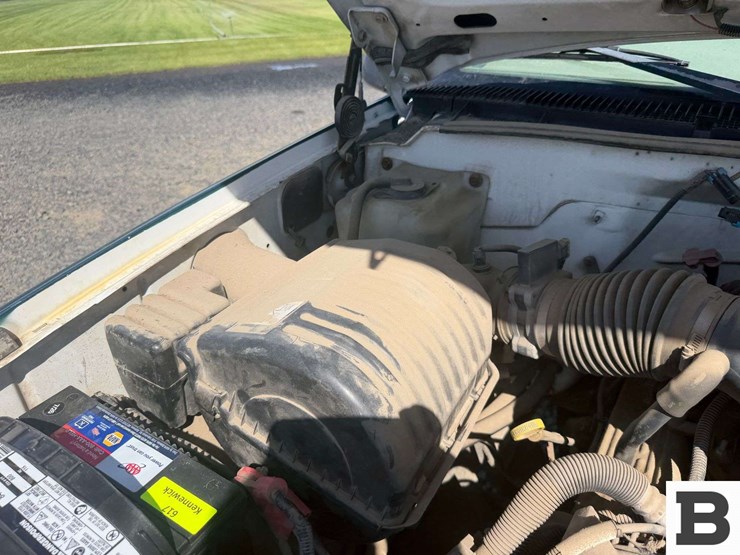 1999-chevrolet-2500-image-31