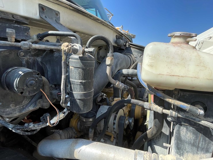 #1851-•-2000-sterling-7500-water-tank-truck-(has-nm-title)-image-58
