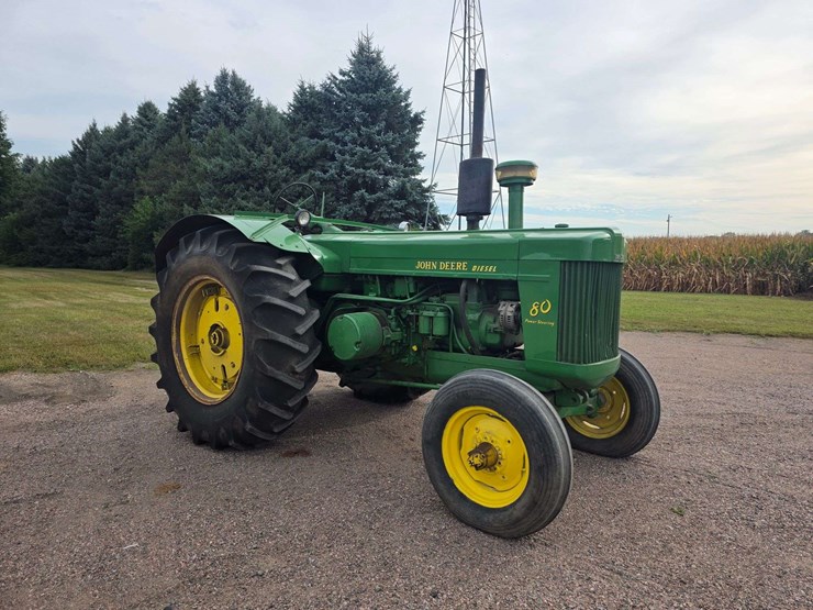 1955-john-deere-80-image-7