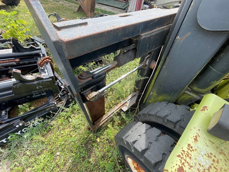 #135-•-clark-forklift-(shawano,-wi)-image-10