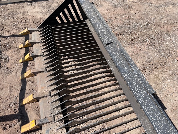 #2415-•-unused-2026-landhonor-skid-steer-rock-bucket-attachment-image-8