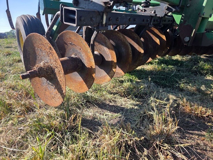 john-deere-714-image-11
