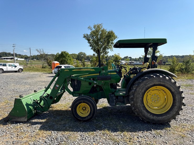 john-deere-5075m-image-8